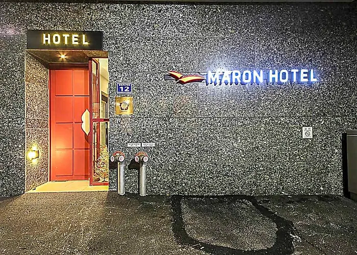 ホテル Maron Nampo 3*